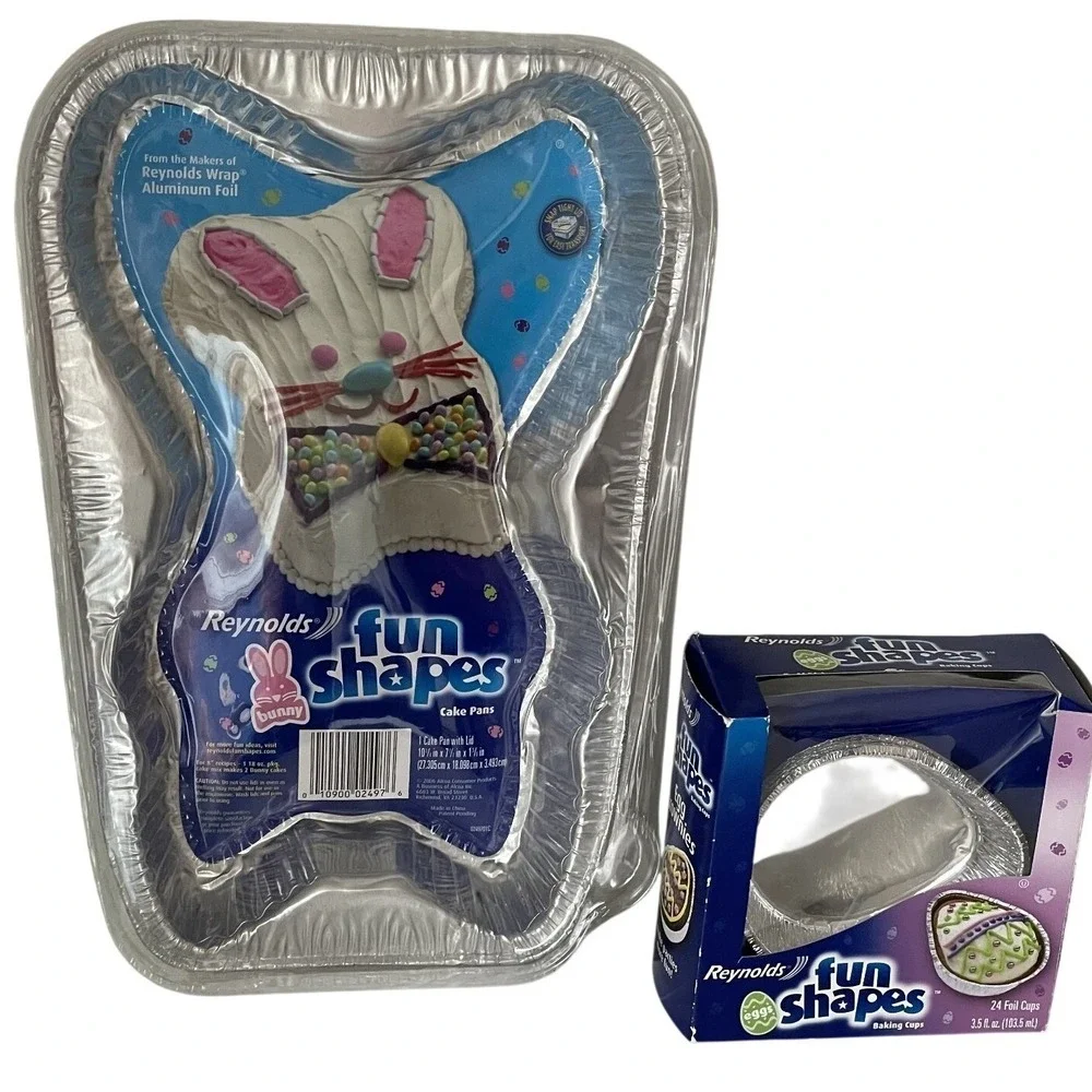 NOS‎ Reynolds Easter Bunny Cake Pan Kit w Lid + 24ct Egg Baking Cups 2006